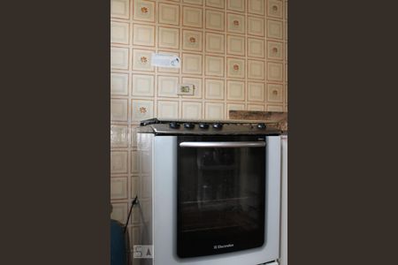 Casa para alugar com 280m², 4 quartos e 2 vagascozinha fogão 