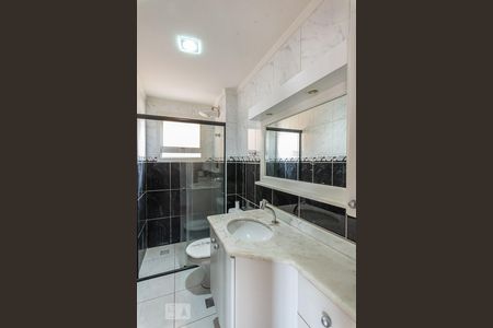 Apartamento para alugar com 77m², 3 quartos e 1 vaga Apartamento para alugar com 77m², 3 quartos e 1 vagaBanheiro