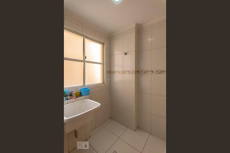 Apartamento para alugar com 77m², 3 quartos e 1 vaga Apartamento para alugar com 77m², 3 quartos e 1 vagaLavanderia