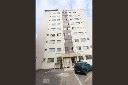Apartamento para alugar com 62m², 2 quartos e 1 vagaFachada