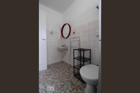 Banheiro de apartamento para alugar com 1 quarto, 40m² em Sumarezinho, São Paulo