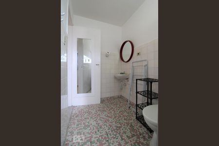 Banheiro de apartamento para alugar com 1 quarto, 40m² em Sumarezinho, São Paulo