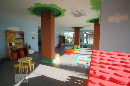 Apartamento à venda com 77m², 2 quartos e 1 vagabrinquedoteca1