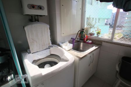 Apartamento à venda com 77m², 2 quartos e 1 vagaárea de serviço1