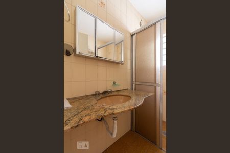 Casa à venda com 120m², 3 quartos e 2 vagas Casa à venda com 120m², 3 quartos e 2 vagasBanheiro Suíte 3