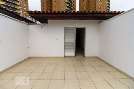 Casa à venda com 120m², 3 quartos e 2 vagas Casa à venda com 120m², 3 quartos e 2 vagasVaranda Quarto 3 - Suíte