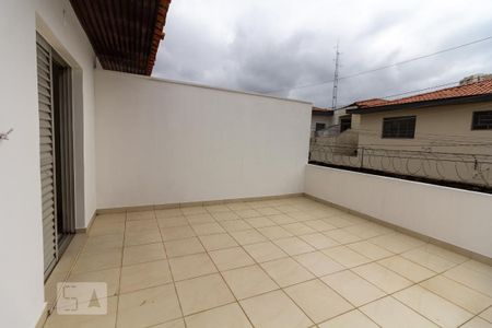 Casa à venda com 120m², 3 quartos e 2 vagas Casa à venda com 120m², 3 quartos e 2 vagasVaranda Quarto 3 - Suíte