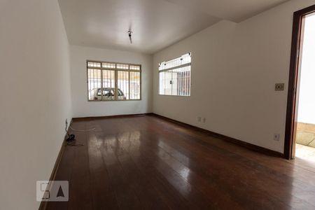 Sala de casa à venda com 3 quartos, 120m² em Rio Pequeno, São Paulo