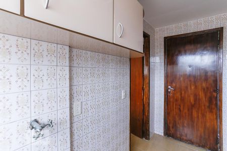Apartamento à venda com 115m², 3 quartos e 1 vagaÁrea de Serviço