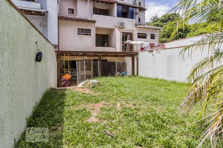 Casa para alugar com 181m², 3 quartos e 2 vagasQuintal