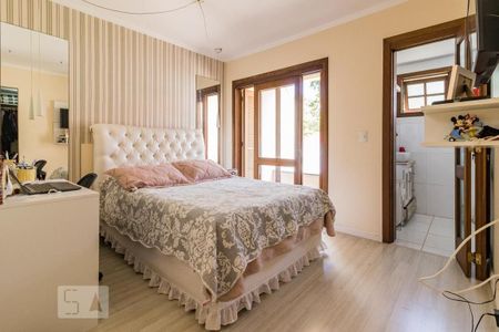 Casa para alugar com 181m², 3 quartos e 2 vagasSuíte