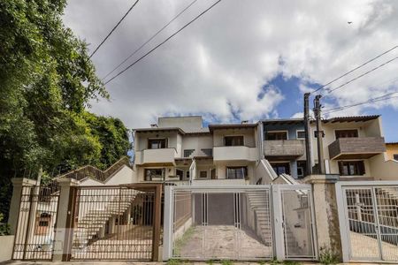 Casa para alugar com 181m², 3 quartos e 2 vagasFachada