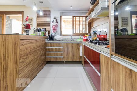 Casa para alugar com 181m², 3 quartos e 2 vagasCozinha