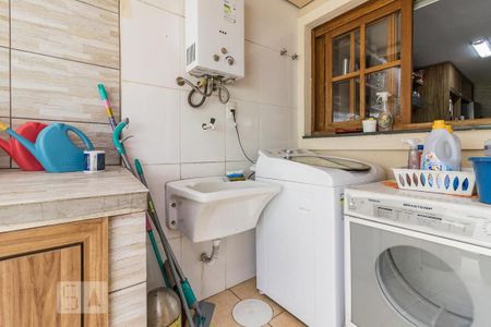 Casa para alugar com 181m², 3 quartos e 2 vagasDetalhe da area de serviço