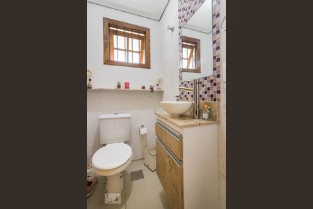 Lavabo de casa para alugar com 3 quartos, 181m² em Campo Novo, Porto Alegre