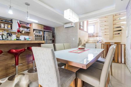 Sala/Cozinha de casa para alugar com 3 quartos, 181m² em Campo Novo, Porto Alegre