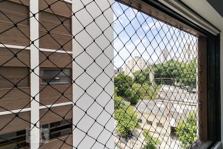 Apartamento à venda com 81m², 2 quartos e 1 vaga Apartamento à venda com 81m², 2 quartos e 1 vagaVista do Quarto 2