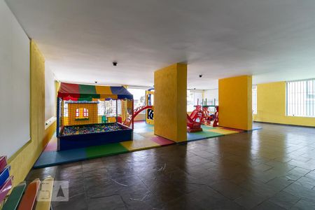 Apartamento à venda com 81m², 2 quartos e 1 vaga Apartamento à venda com 81m², 2 quartos e 1 vagaBrinquedoteca