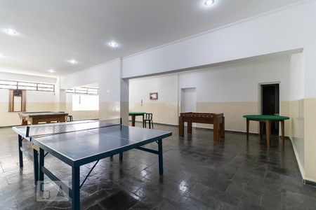 Apartamento à venda com 81m², 2 quartos e 1 vaga Apartamento à venda com 81m², 2 quartos e 1 vagaSala de Jogos