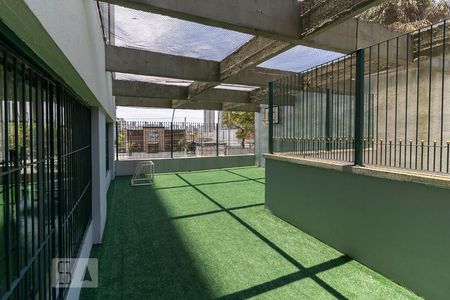 Apartamento à venda com 81m², 2 quartos e 1 vaga Apartamento à venda com 81m², 2 quartos e 1 vagaQuadra de Esportes
