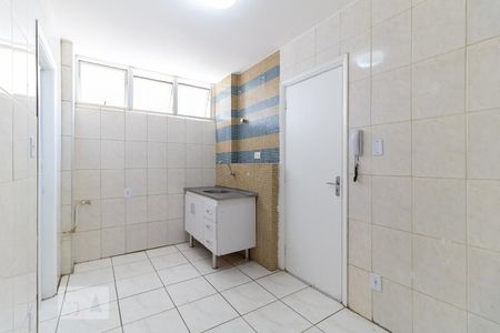 Apartamento à venda com 81m², 2 quartos e 1 vaga Apartamento à venda com 81m², 2 quartos e 1 vagaCozinha