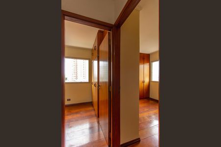 Hall Dormitórios de apartamento à venda com 2 quartos, 65m² em Mooca, São Paulo