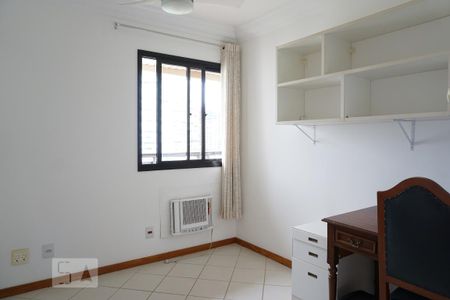 Apartamento para alugar com 99m², 3 quartos e 2 vagasQuarto 2