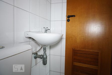 Apartamento para alugar com 99m², 3 quartos e 2 vagasBanheiro de Serviço