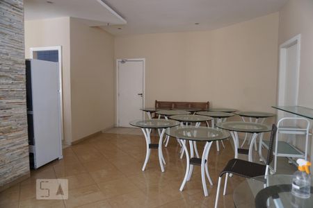 Apartamento para alugar com 99m², 3 quartos e 2 vagasÁrea comum - Salão de festas