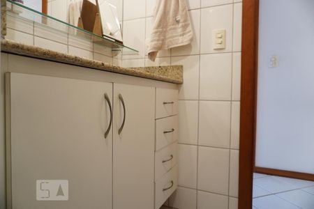 Apartamento para alugar com 99m², 3 quartos e 2 vagasBanheiro Social