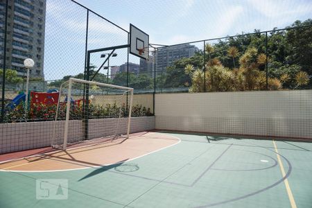 Apartamento para alugar com 99m², 3 quartos e 2 vagasÁrea comum - Quadra