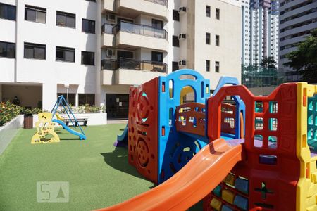 Apartamento para alugar com 99m², 3 quartos e 2 vagasÁrea Comum - Playground