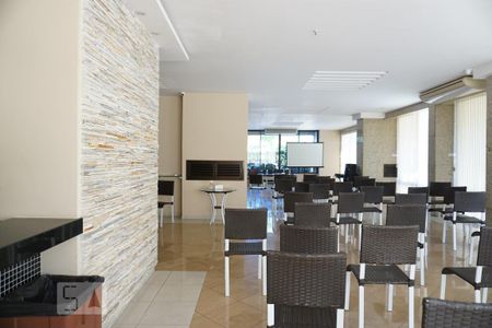 Apartamento para alugar com 99m², 3 quartos e 2 vagasÁrea comum - Salão de festas