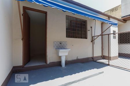 Casa para alugar com 72m², 2 quartos e sem vagaÁrea de Serviço