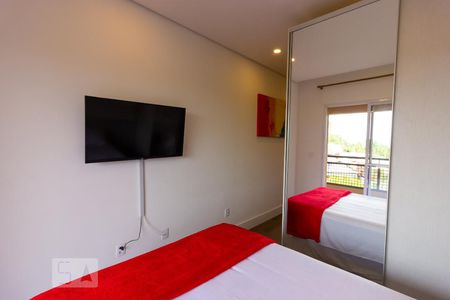 Quarto de kitnet/studio para alugar com 1 quarto, 27m² em Granja Viana, Cotia