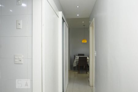 Corredor de apartamento para alugar com 2 quartos, 62m² em Santa Teresa, Rio de Janeiro