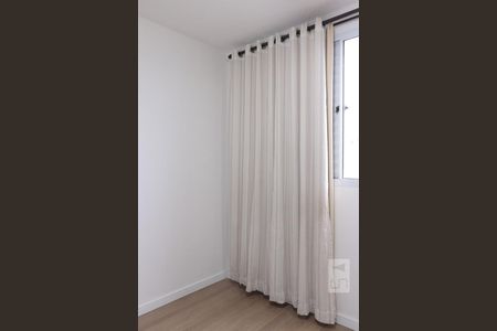 Dormitório 1 de apartamento para alugar com 2 quartos, 42m² em Jardim São Gabriel, Campinas