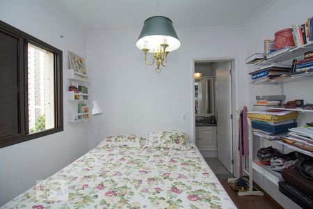 Apartamento à venda com 101m², 3 quartos e 2 vagasQuarto Suíte 1