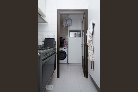 Apartamento à venda com 101m², 3 quartos e 2 vagasCozinha e Área de Serviço