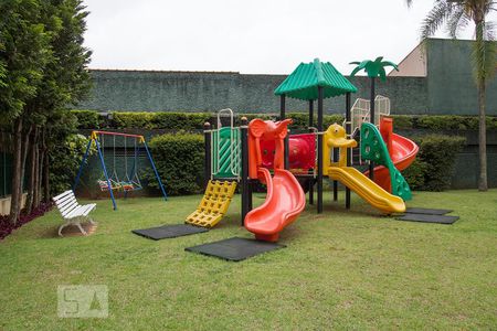 Apartamento à venda com 101m², 3 quartos e 2 vagasÁrea Comum - Playground