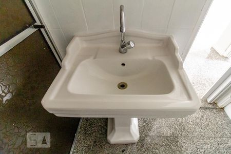 Apartamento para alugar com 40m², 1 quarto e 1 vaga Apartamento para alugar com 40m², 1 quarto e 1 vagaBanheiro