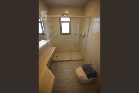 Apartamento para alugar com 200m², 4 quartos e 2 vagasBanheiro