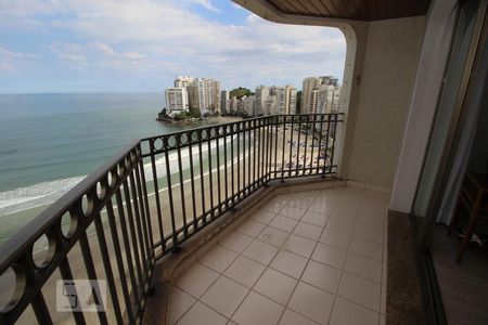 Apartamento para alugar com 200m², 4 quartos e 2 vagasVaranda