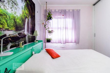 Casa à venda com 168m², 3 quartos e 3 vagasSuíte