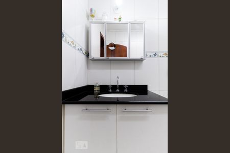 Casa à venda com 168m², 3 quartos e 3 vagasBanheiro da Suíte