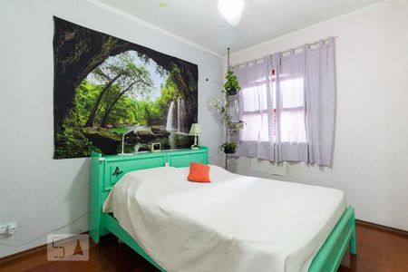 Casa à venda com 168m², 3 quartos e 3 vagasSuíte