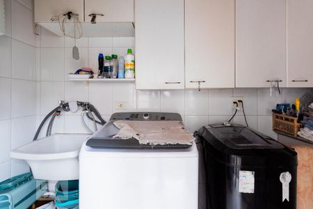 Casa à venda com 168m², 3 quartos e 3 vagasÁrea de Serviço