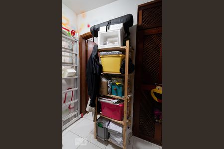 Casa à venda com 168m², 3 quartos e 3 vagasQuarto/Escritório