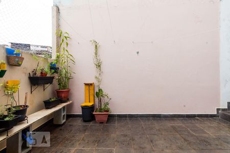 Casa à venda com 168m², 3 quartos e 3 vagasQuintal