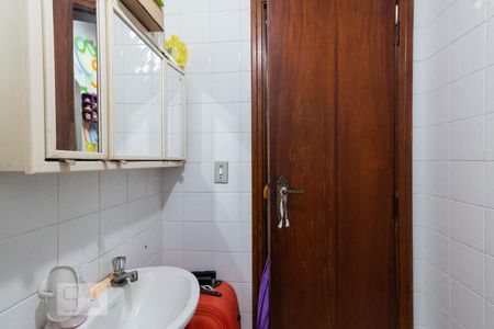 Casa à venda com 168m², 3 quartos e 3 vagasQuarto/Escritório - Banheiro